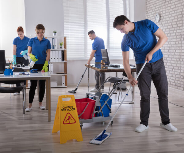 Top Tips for Keeping Your Office Clean and Productive Top Tips for Keeping Your Office Clean and Productive